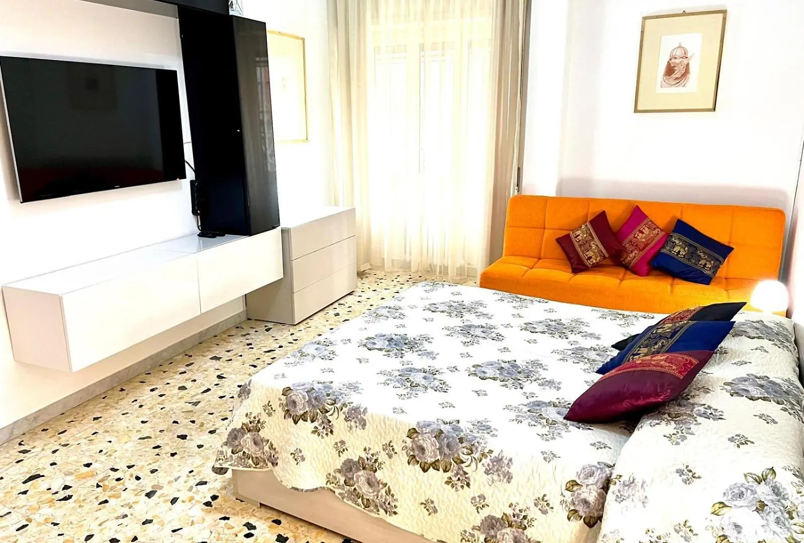 New House Lejlighed Rom